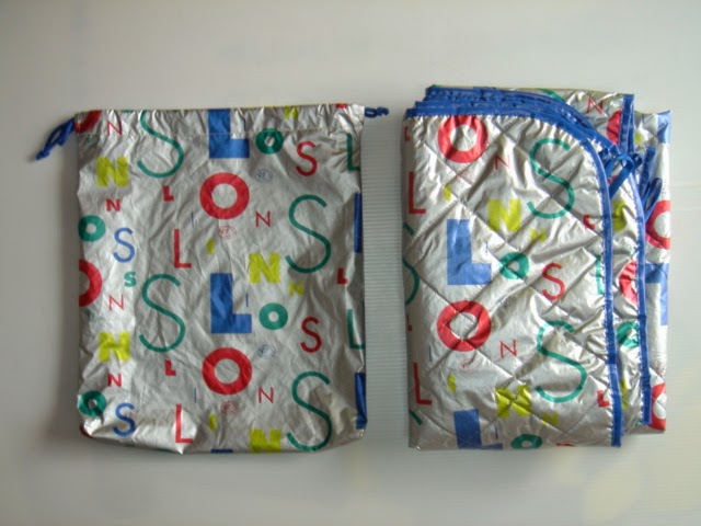 収納バッグ シート