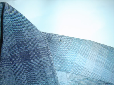 左肩 スレ穴(約1mm)