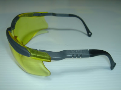 左側側面全体像