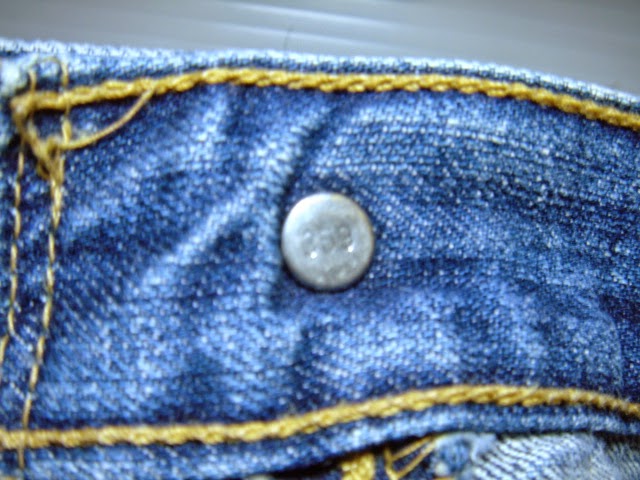 トップボタン裏刻印 359