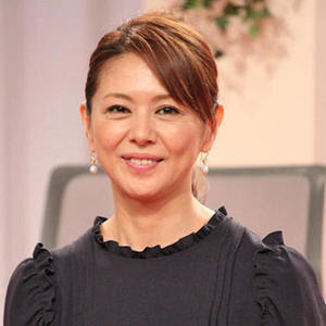 小泉今日子 エイズ話題よりも潮騒のメモリーでは感じれないパンツ見えた動画