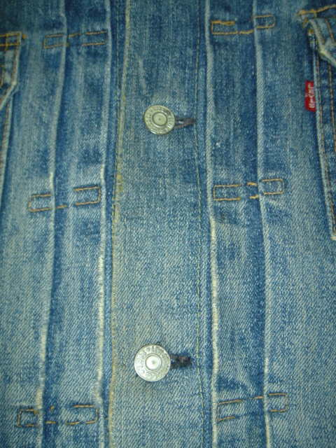 フロントプリーツ ボックスステッチ