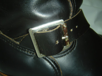 右インステップストラップベルトバックル