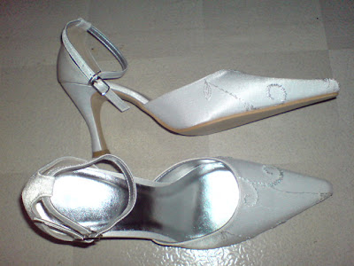 Perkhidmatan Bas Persiaran & Van - Wholesalers, Distributors ...