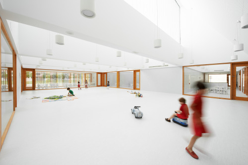 kureator:

Nursery School
Berriozar, Navarra, Spain
Javier Larraz, Iñigo Beguiristain, Iñaki Bergera