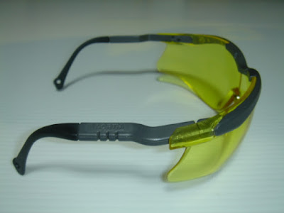 右側側面全体像