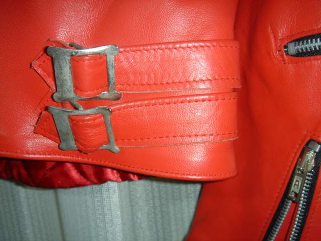 左ツインウエストアジャスターベルトバックル