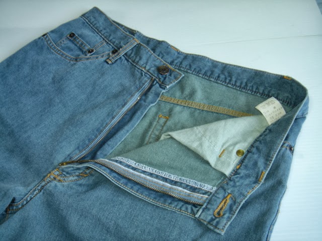 ジッパーフライ開放状態