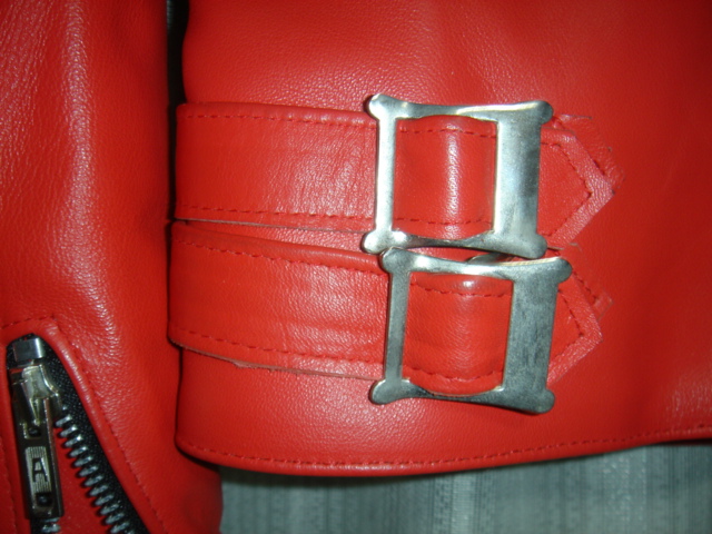 右ツインウエストアジャスターベルトバックル