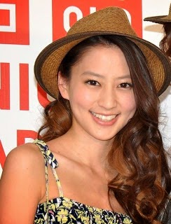 河北麻友子水着と拒食症以上 カップが見えたおつぱいの映像