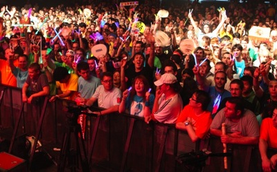 AKB48以上の大盛況