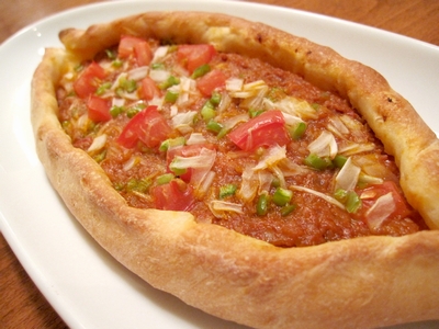 7周年フェア スペシャルメニュー ピデ 大阪で唯一のギリシャ料理店 Allapaceアッラパーチェ