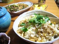 タケノコごはん。