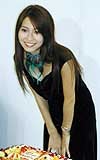 榎本加奈子