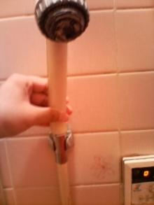 壊れる前のシャワー