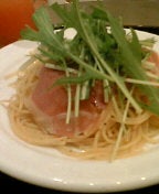 生ハムと高菜のペペロンチーノ