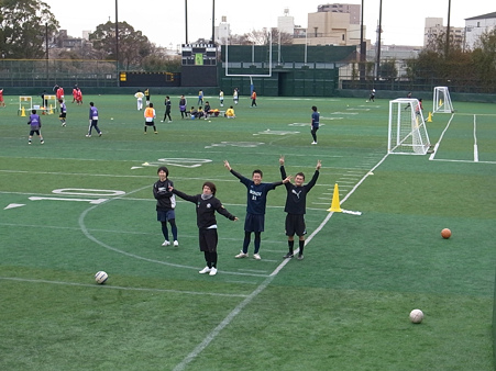 川崎球場でサッカーを楽しむ！