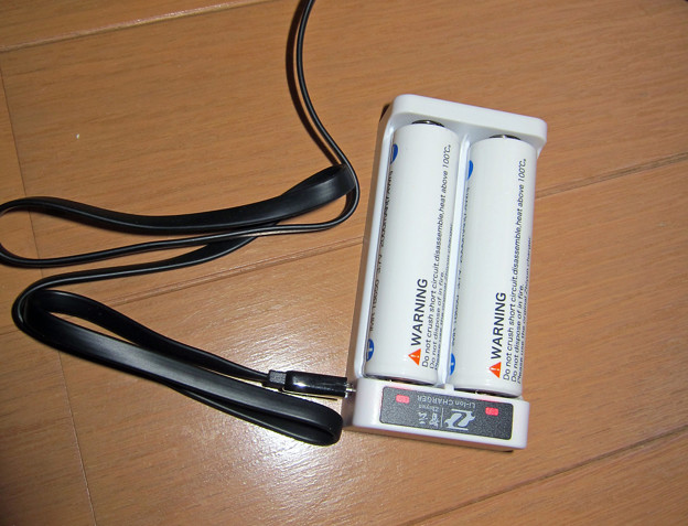 写真: 18650_charge