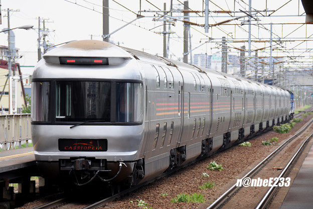 回8010ﾚ　DD51 1110＋DD51 1138＋E26系12B