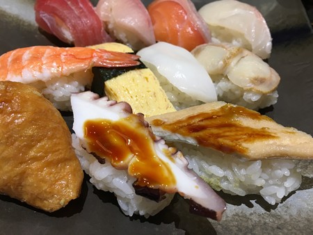 大阪　魚心　寿司 (5)