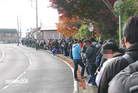 大多喜駅　ｷﾊ52撮影会の行列　　　　　12/12-013