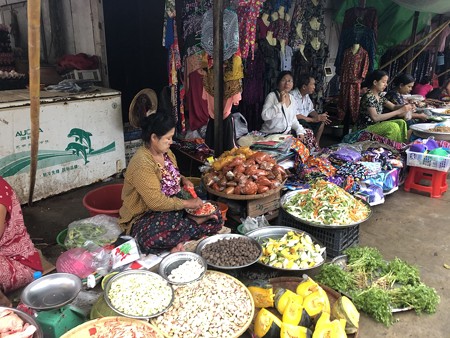 ヤンゴンローカル市場 (4)