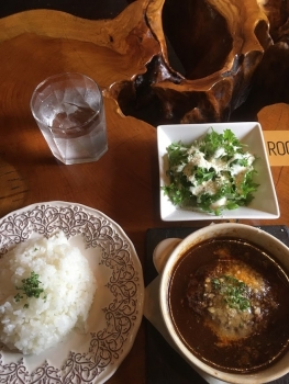 煮込みハンバーグ1