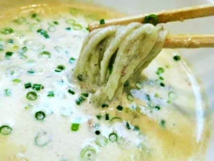 17-5-30　そばマッシュたべ