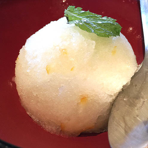 晴れときどき坂内