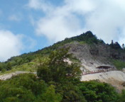 熊四郎山全景