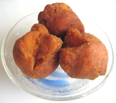 サーターアンダギー