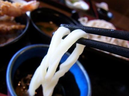 11-9-24 うどんたべ