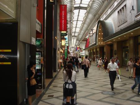 心斎橋商店街_convert_20090913221044