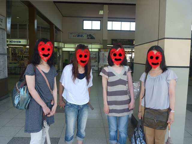 朝・集合・伊勢市駅b
