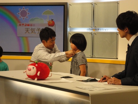 本番前、マイクセット中