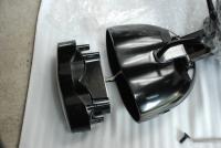 DRAG Specialties のWAVEライト中を裏から