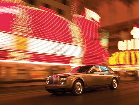 rolls_royce_phantom_facelift2009-12.jpg