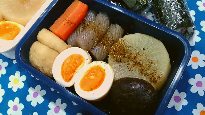 おでん弁当ズーム