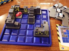 PoliceBlockade_001