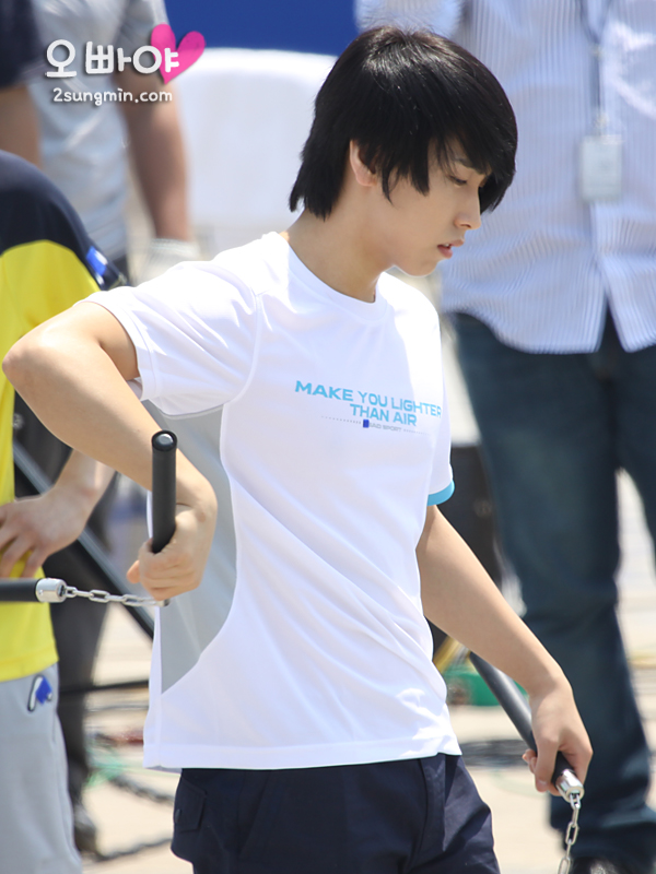 クリックすると新しいウィンドウで開きます