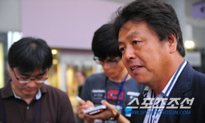 李忠成（り・ただなり、25）＝広島＝の父・鉄泰さん（53）