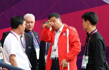 北朝鮮の監督が猛抗議