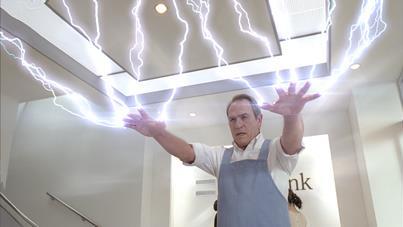 nTommy Lee Jones,,スギちゃん：SoftBank「プラチナバンド」 白戸家「店頭」篇