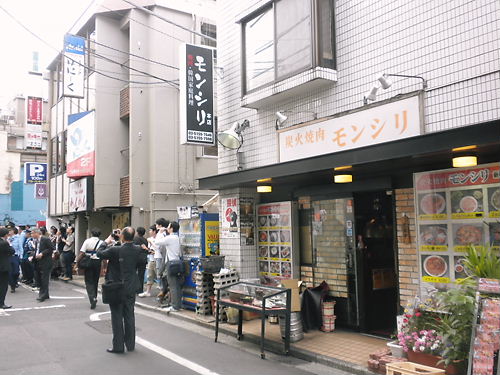 2012.6.3吉本興業東京本部へ抗議活動