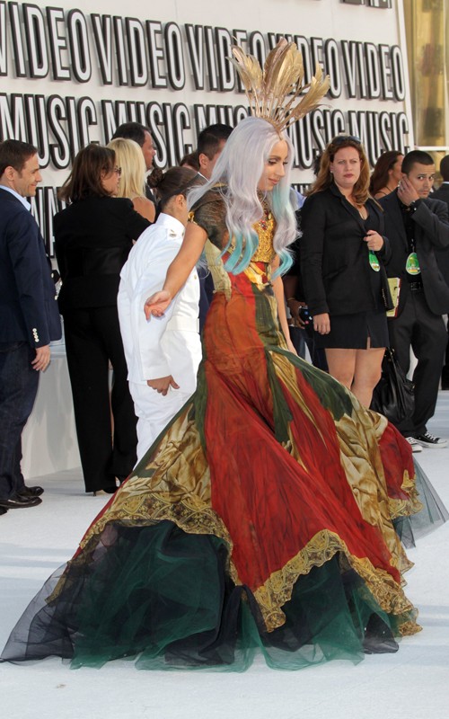 lady-gaga-vma-091210-3.jpg
