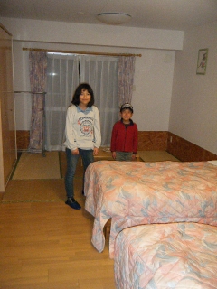 激安ホテルレビュー 恩納村 しまんちゅクラブ 軽キャン 銀色テントむし６６０