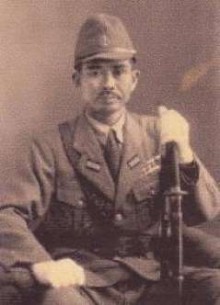 市丸利之助中将