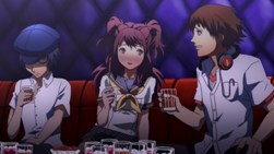 ペルソナ120120_08_251x141