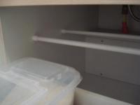 キッチン　つっぱり棒