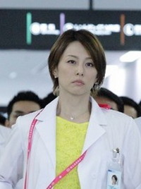 米倉涼子さん　ドクターX　外科医・大門未知子のショートボブヘアスタイル